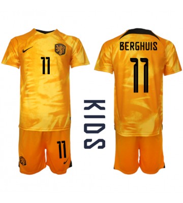 Nederländerna Steven Berghuis #11 Hemmaställ Barn VM 2022 Kortärmad (+ Korta byxor)